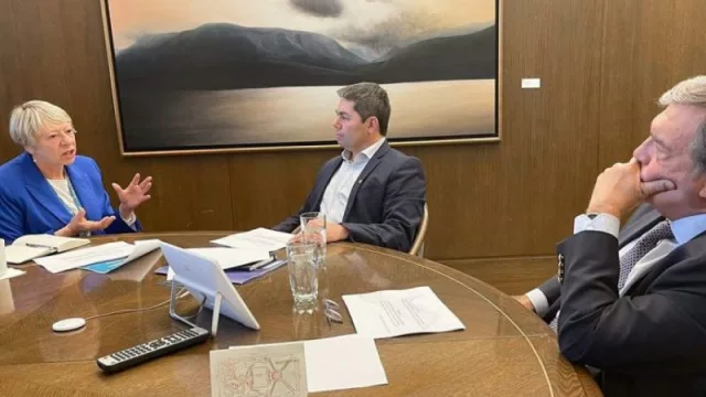 Vaca Muerta fue eje de una agenda de trabajo en Canadá