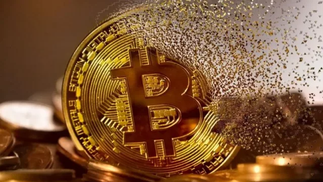 Sangría Bitcoin: el desesperado llamado del economista que predijo la crisis de 2008