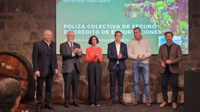 Mendoza pionera en pólizas colectivas de seguro de crédito de exportaciones para pymes