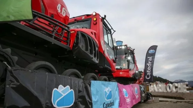Catedral Alta Patagonia incorpora dos nuevas máquinas 0kms para el pisado de pistas