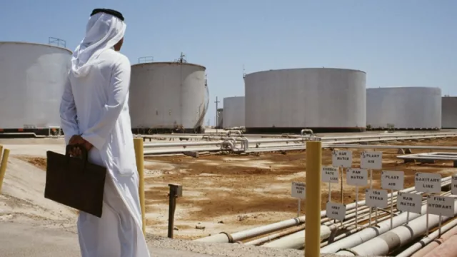 El petróleo no se rinde: la Saudi Aramco amenaza destronar a Apple como la empresa cotizada más grande del mundo