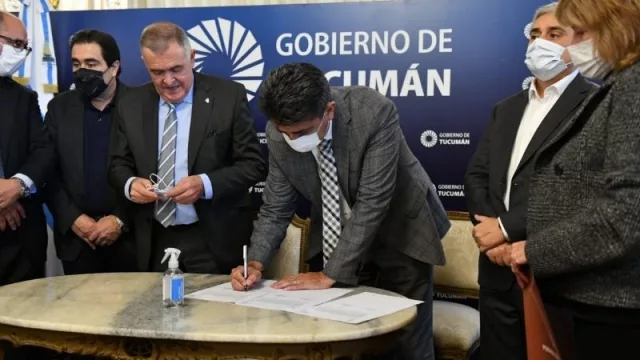 Tucumán firmó un convenio para la extensión y prórroga de la Tarifa Social Eléctrica (el beneficio alcanzará a 170.000 hogares) 