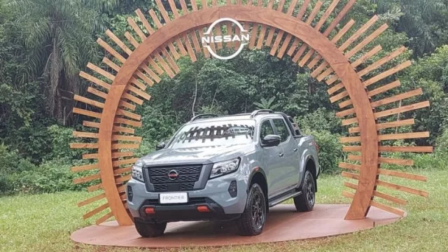 Con estos precios y versiones se lanza la Nissan Frontier 2022