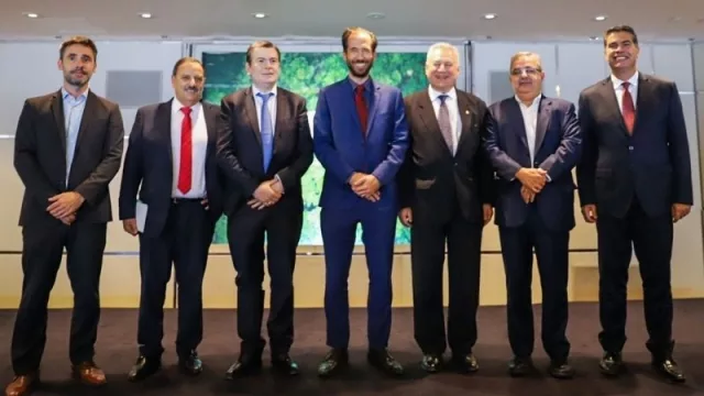 La misión comercial continúa: una Agencia de Inversiones en Dubai y desarrollo logístico del Norte Grande