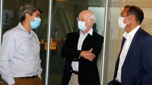 Martin Bengochea, Director de la Cuenca Neuquina y Vaca Muerta de Tecpetrol; Paolo Rocca, Presidente del Grupo Techint y Omar Gutiérrez, Gobernador de la provincia de Neuquén.