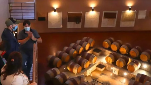 Bodega Familia Schroeder invita a una amplia agenda gastronómica y turística (con la Patagonia como marco)