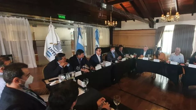 Los gobiernos del NEA y el INTI fortalecen el trabajo de asistencia conjunta a industrias