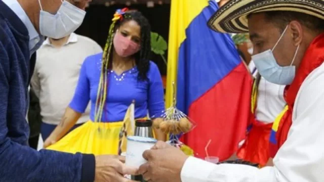 Presentaron la sexta edición de la Fiesta de las Colectividades de Neuquén