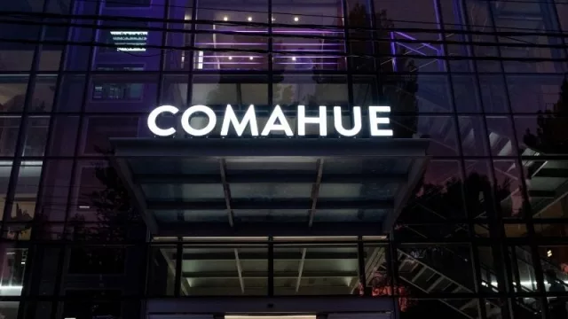 El remodelado Hotel Comahue ilumina Neuquén
