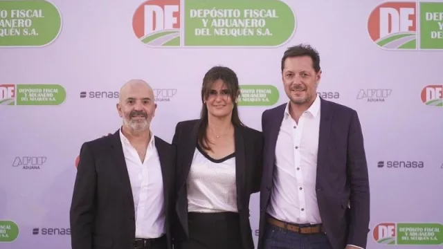 Claudio Ursera, Natalia Muguerza y Martín Lagos (socios fundadores de la empresa Depósito Fiscal y Aduanero del Neuquén S.A.)