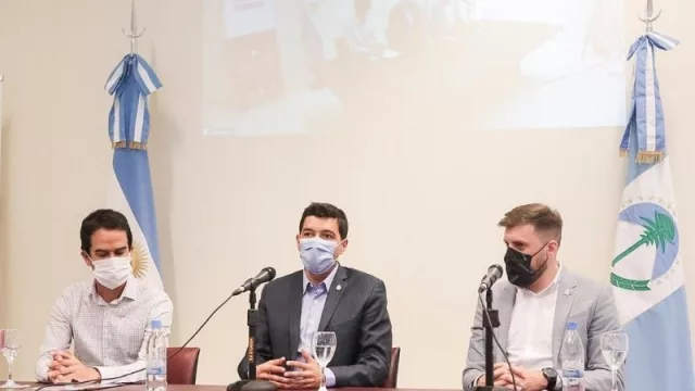 La Legislatura de Neuquén lanza el programa de concientización "Neuquén contra el grooming" con el fin de prevenir el acoso a través de Internet