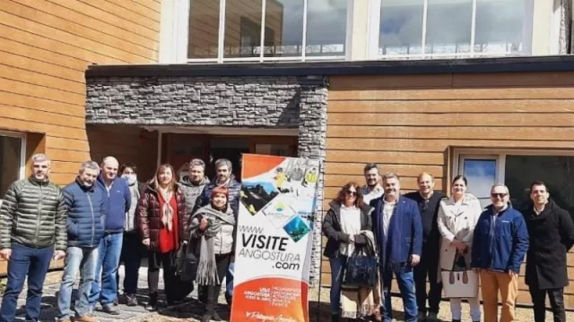 La Filial de Hoteles y Restaurantes en Villa La Angostura inauguró su moderna sede institucional