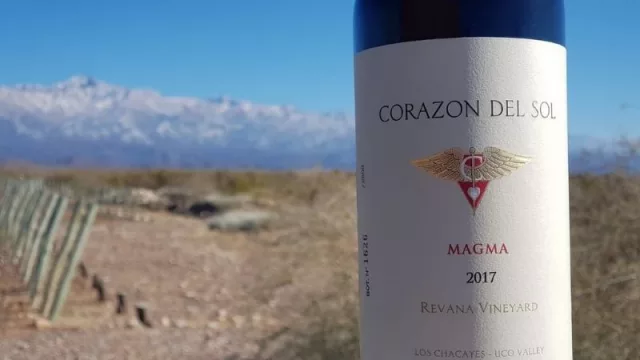 Magma 2017 de Corazón del Sol distinguido y medalla de platino