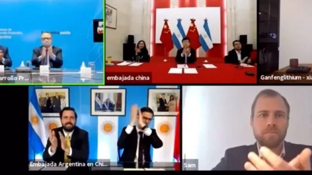 Jujuy, Nación y Ganfeng Lithium firmaron acuerdo para fabricar baterías de litio