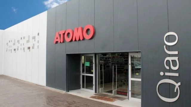 Atomo se adapta al comercio electrónico y llega a domicilio con la compra online