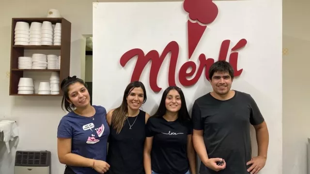 Trae tu envase y llevate un helado: la primera heladería que permite reciclar en Neuquén