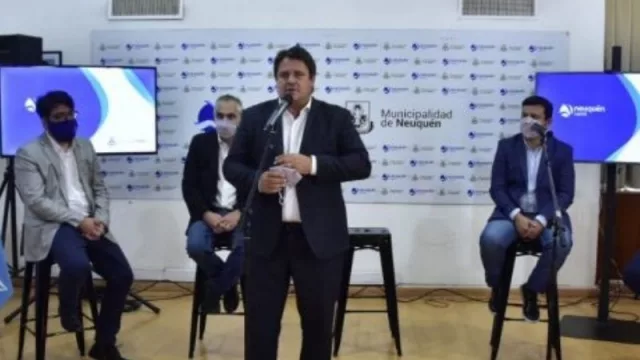 Neuquén firmó un convenio con la Universidad del Comahue para la diagramación de un nuevo Sistema Público de Transporte