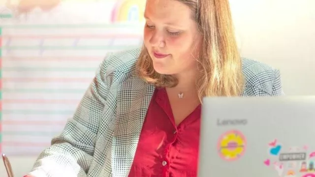 “Elige un trabajo que te guste y no tendrás que trabajar ni un día de tu vida" y la historia de Buena Comunicación