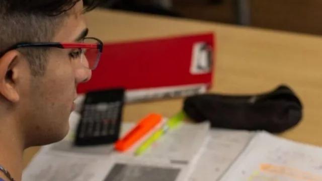 Pan American Energy (PAE) abrió la convocatoria de su programa de Becas Universitarias