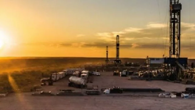 YPF ya conectó 18 pozos en Vaca Muerta y va por más (mediante una inversión de US$ 230 millones)