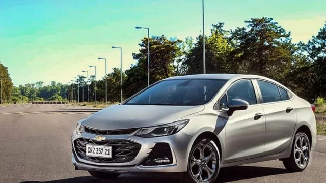 Lanzamiento: el Chevrolet Cruze 2021 estrena versión y diseño