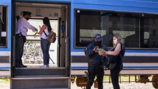 Ya están listos los fondos para concretar las paradas del Tren del Valle