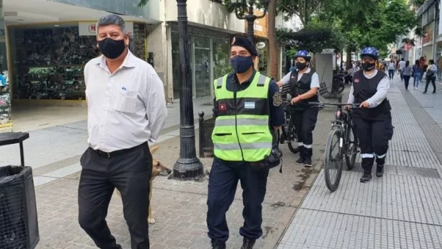 Una buena noticia para el centro: los manteros podrán trabajar desde las 21