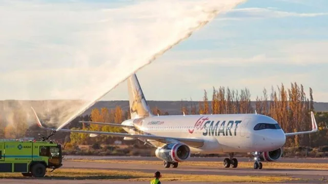 A partir de este jueves 19, JetSmart vuelve a volar a Neuquén