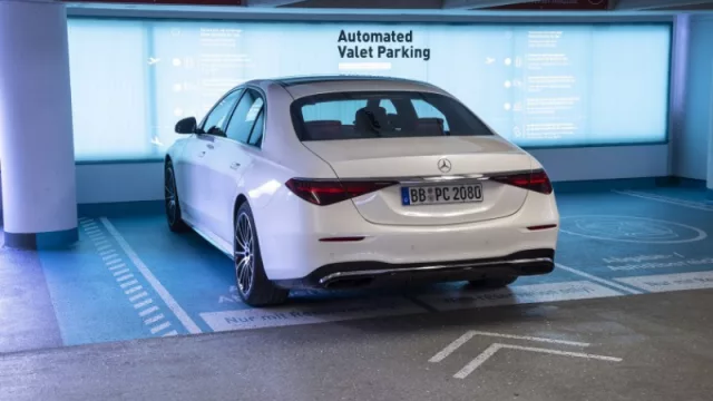 El taxi autónomo cada vez más cerca: llega al aeropuerto de Stuttgart