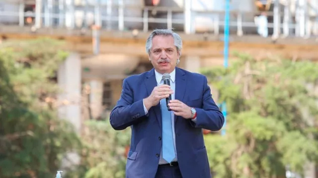 Alberto no convenció a los empresarios, que le reclaman que defina el modelo