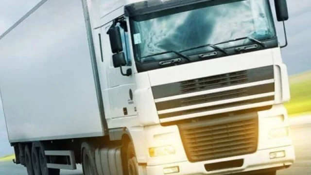 Avanza la “Plataforma Logística” de transporte y carga en Neuquén (almacenará productos comerciales y bajará el tránsito pesado en la ciudad)