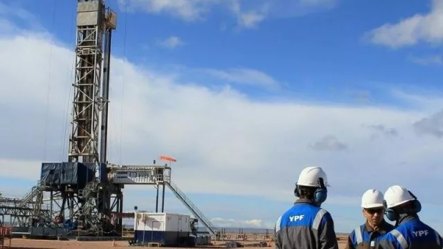 Petróleo en Neuquén: aseguran que la producción muestra un crecimiento importante durante este particular año 2020