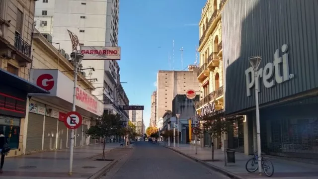 Comerciantes del centro pretenden un cambio de horario