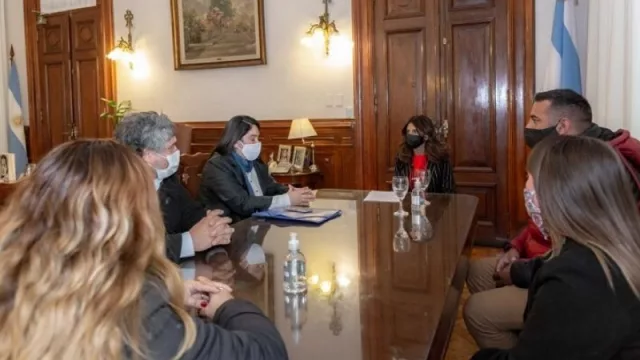 Trabajadores de cantinas, librerías y kioscos tucumanos buscan asistencia 