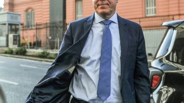 YPF aclaró el rumor generado en torno a un posible “plan de licencias a sus empleados”