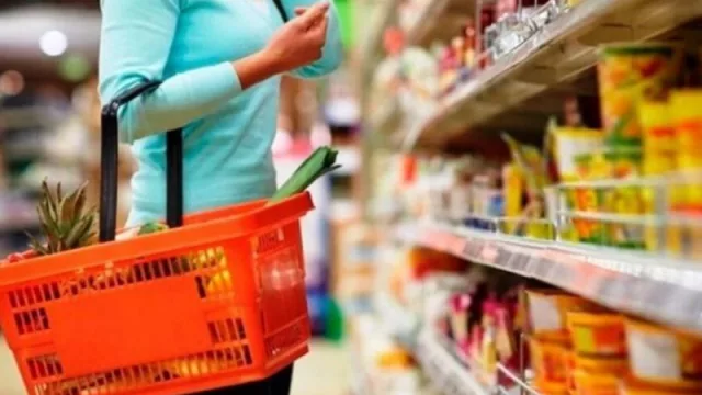 Denuncias por WhatsApp: aumentos de precios y desabastecimiento en comercios