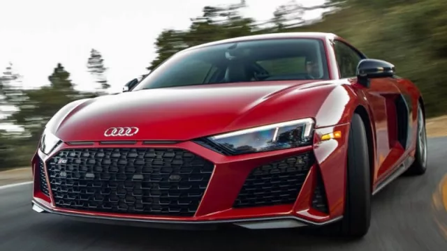 Bombas por dos: el Audi R8 V10 se renueva y así lucen las Coupé y Spyder