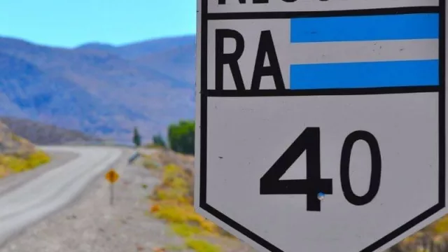 Neuquén aconseja “no viajar” en sintonía con Nación (“finde” largo sin aviones de cabotaje ni trenes y colectivos de larga distancia)