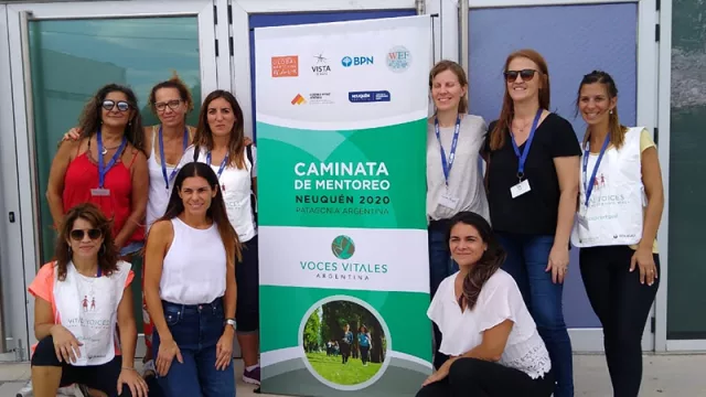 “Voces Vitales” es la ONG que invita a las caminatas de mentoreo para mujeres