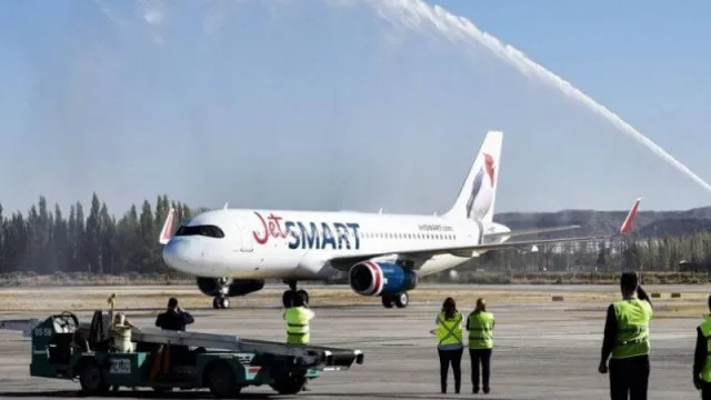 En febrero se volvió a “volar” más en el aeropuerto neuquino (ANAC lo dice)