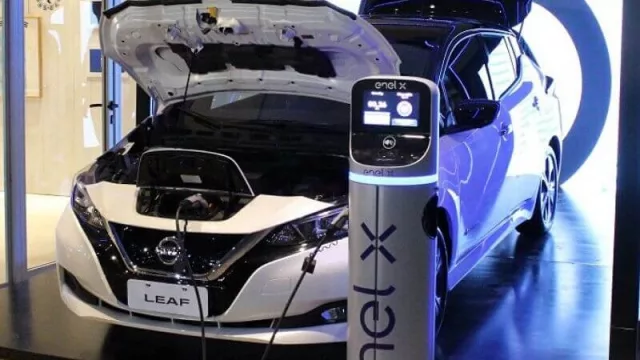 Nissan muestra el LEAF 100% eléctrico en la Fiesta de la Confluencia
