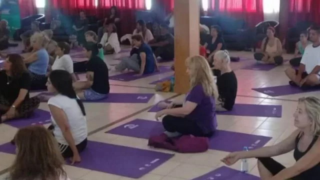 Más de 500 personas participan del Copahue Medita 2020 (“el encuentro con uno mismo” es un éxito)