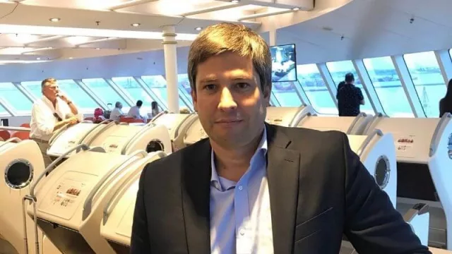 Buquebus transporta 2.500.0000 personas al año y se preparó para timonear el 2020