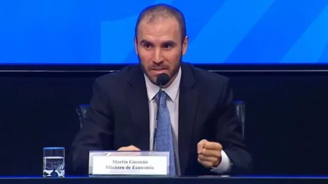 Con inversores más pesimistas, el mercado marca la cancha al Gobierno de cara a la reestructuración