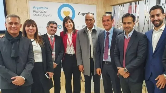 Neuquén en Fitur 2020: Guía Michelin, Congreso Mundial de Hidrología, eventos deportivos internacionales y blogueros LGBT (¿Volar a Brasil?)