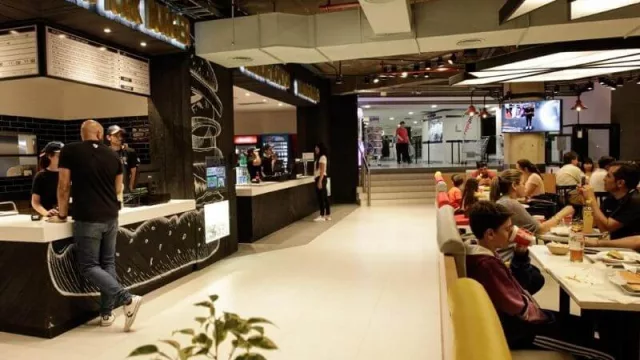 El espacio gastronómico N&S Food Hall abrió sus puertas a los pies de Dr. Ramón