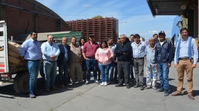 Apoyo al sector tabacalero: insumos, fertilizantes y créditos para pequeños productores