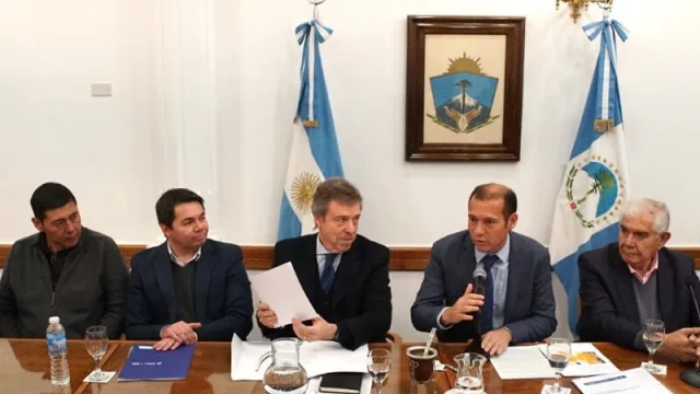 Los Toldos van a Tecpetrol: Adjudicaron por 35 años dos zonas de no convencionales en Neuquén