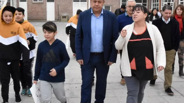 La legislatura neuquina impulsa la concientización sobre el cuidado del medio ambiente