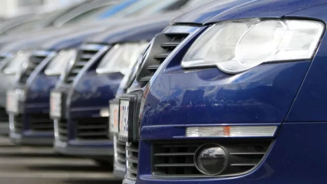 Dale arranque: Caen los patentamientos y crece el amor por los autos usados en Neuquén